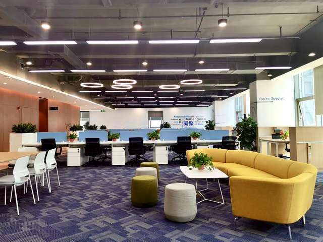 广东深圳吊粒吊牌印刷字体